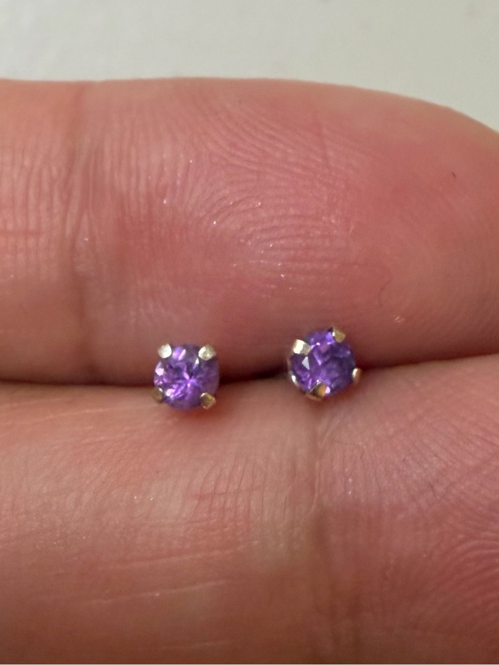 14K White Gold Amethyst Stud Earrings